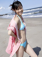 All Gravure - Be With Me - Atsuko Maeda