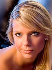 Flashy Babes - Amazingly Hot - Crystal 2