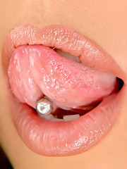 Digital Desire - Luscious Lips - Cindy